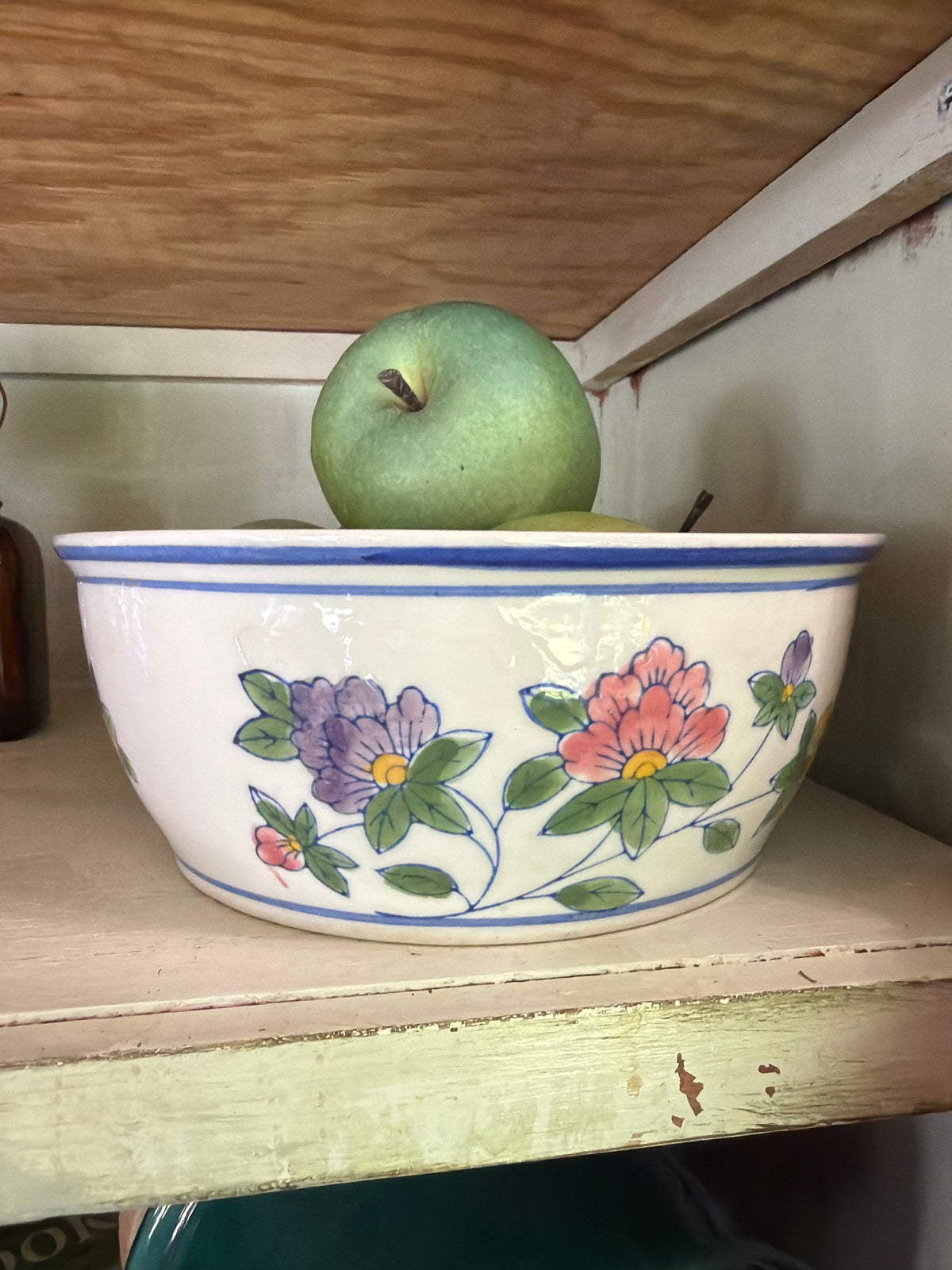 Vintage Chinese floral ceramic
