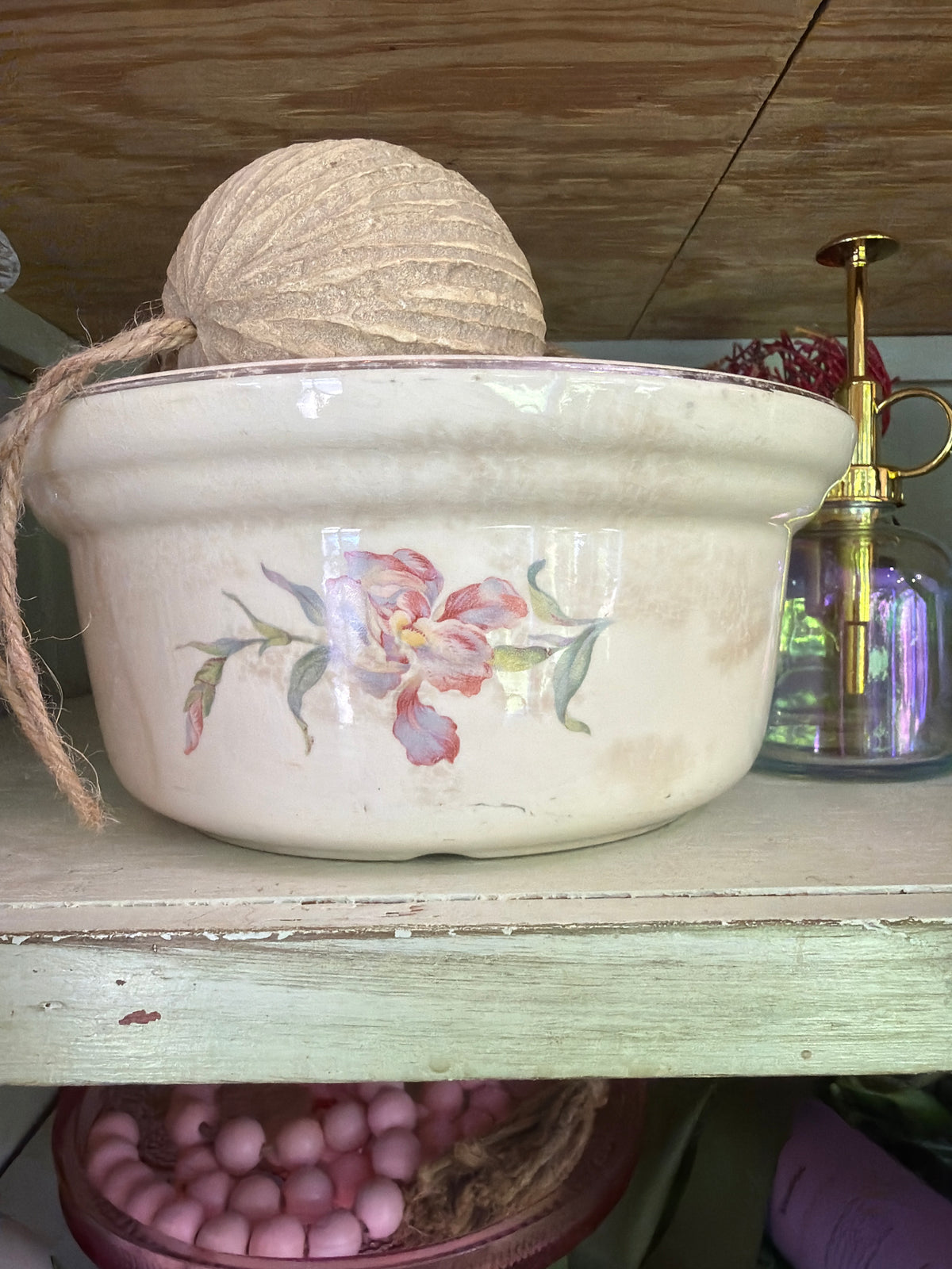 Universal Pottery