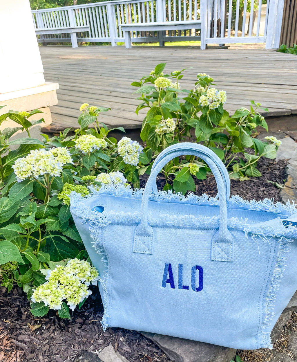 CALYPSO FRINGE TOTE: NO PERSONALIZATION / PINK